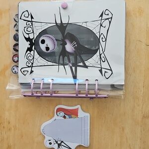 THE NIGHTMARE BEFORE CHRISTMAS SNAP FRONT JOURNAL AND STICKY NOTES